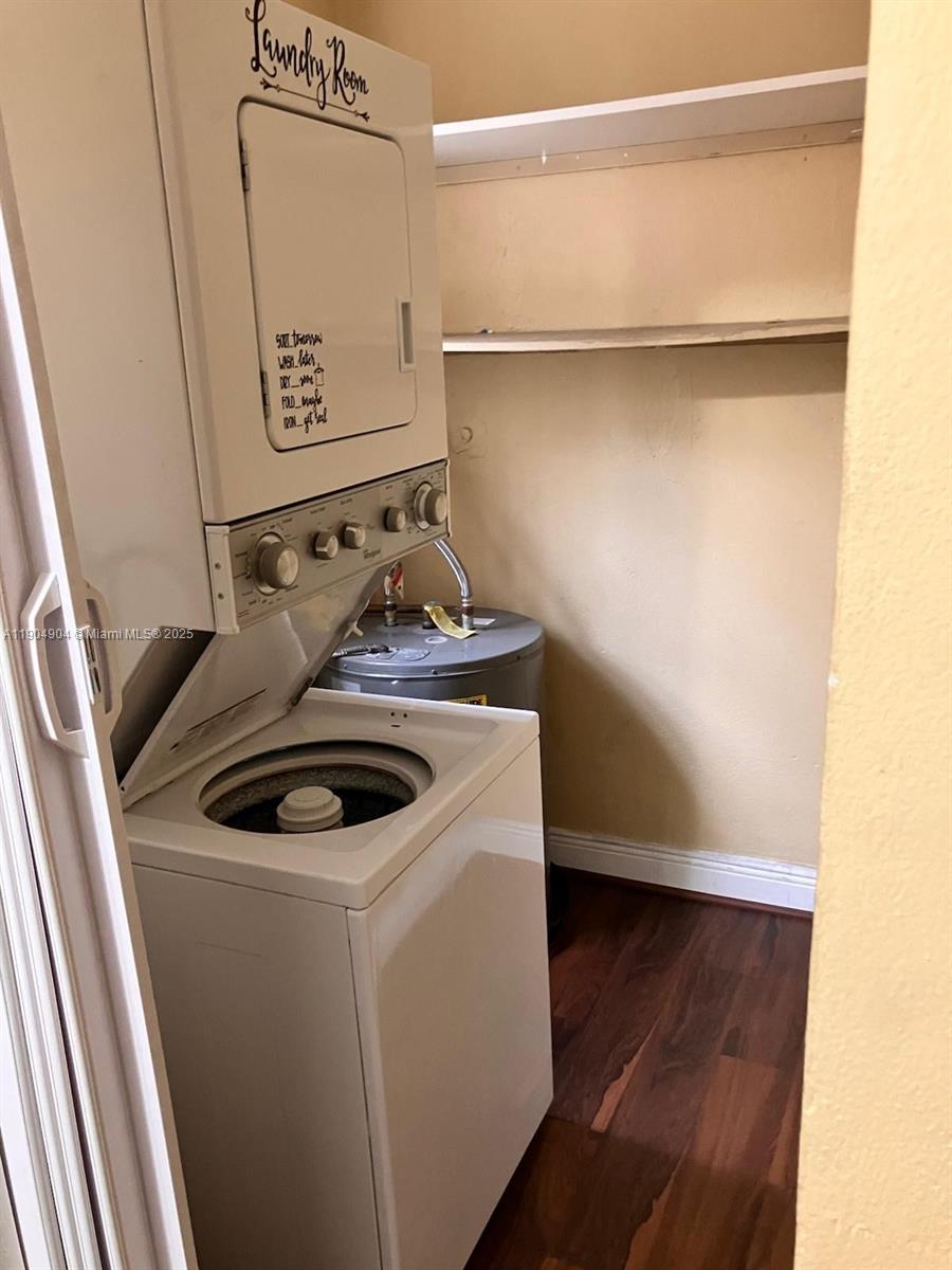 See details / 4421 sq. ft. $ 2025-10-29 0 Photo