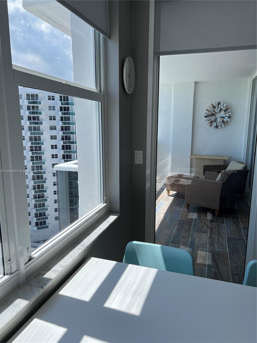 Photo of 2751 Ocean Dr  #1406 S, Hollywood, Florida, 33019 - 