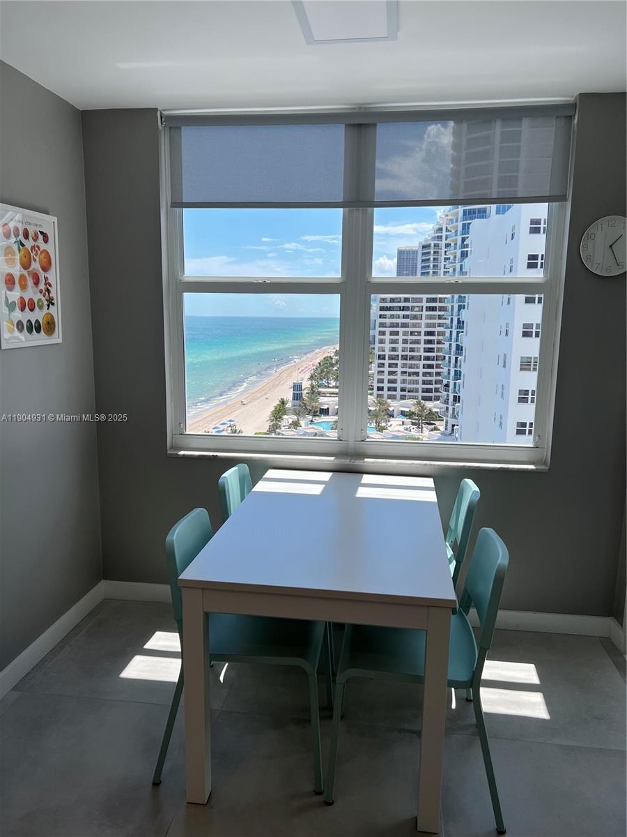 Photo of 2751 Ocean Dr  #1406 S, Hollywood, Florida, 33019 - 