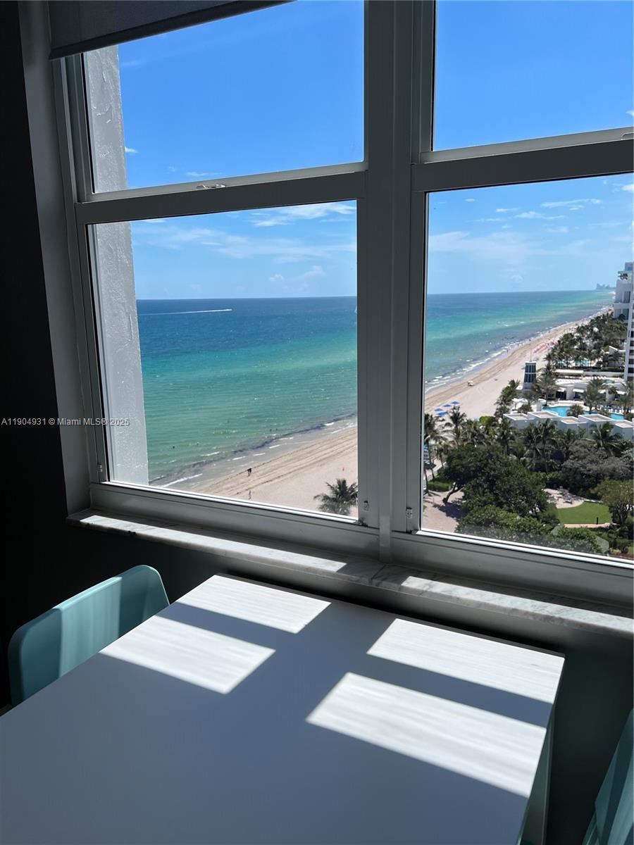 Photo of 2751 Ocean Dr  #1406 S, Hollywood, Florida, 33019 - 