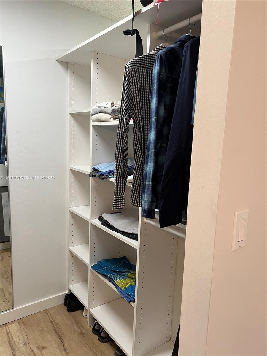 Photo of 2751 Ocean Dr  #1406 S, Hollywood, Florida, 33019 - 