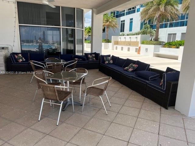 Photo of 2751 Ocean Dr  #1406 S, Hollywood, Florida, 33019 - 