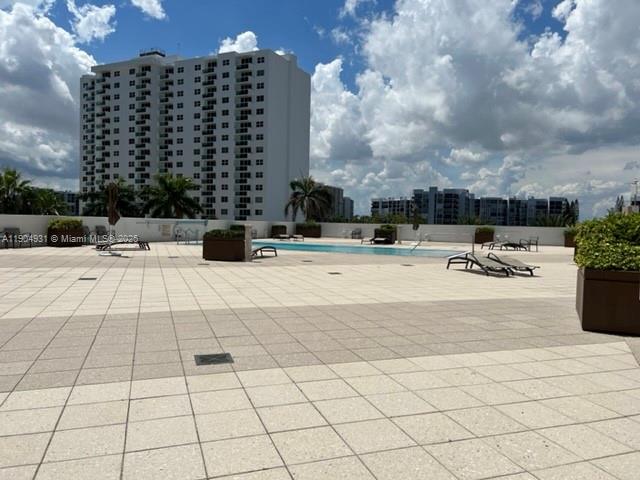 Photo of 2751 Ocean Dr  #1406 S, Hollywood, Florida, 33019 - 