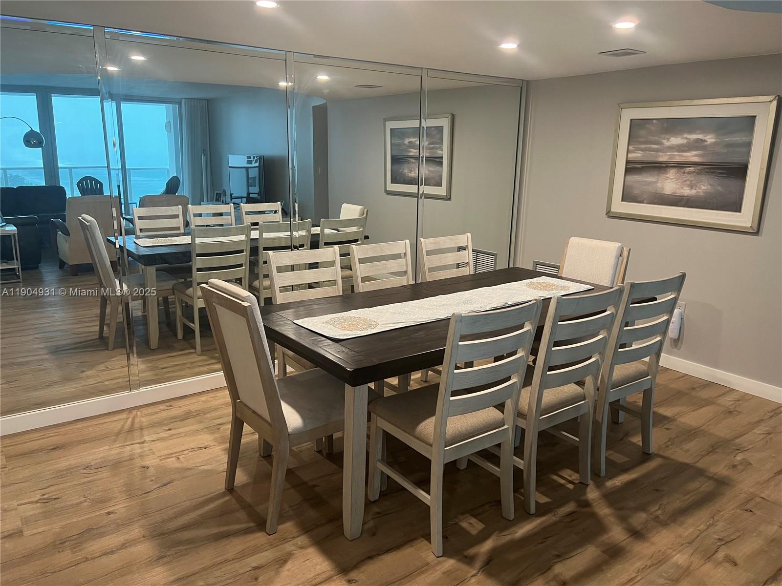 Photo of 2751 Ocean Dr  #1406 S, Hollywood, Florida, 33019 - 