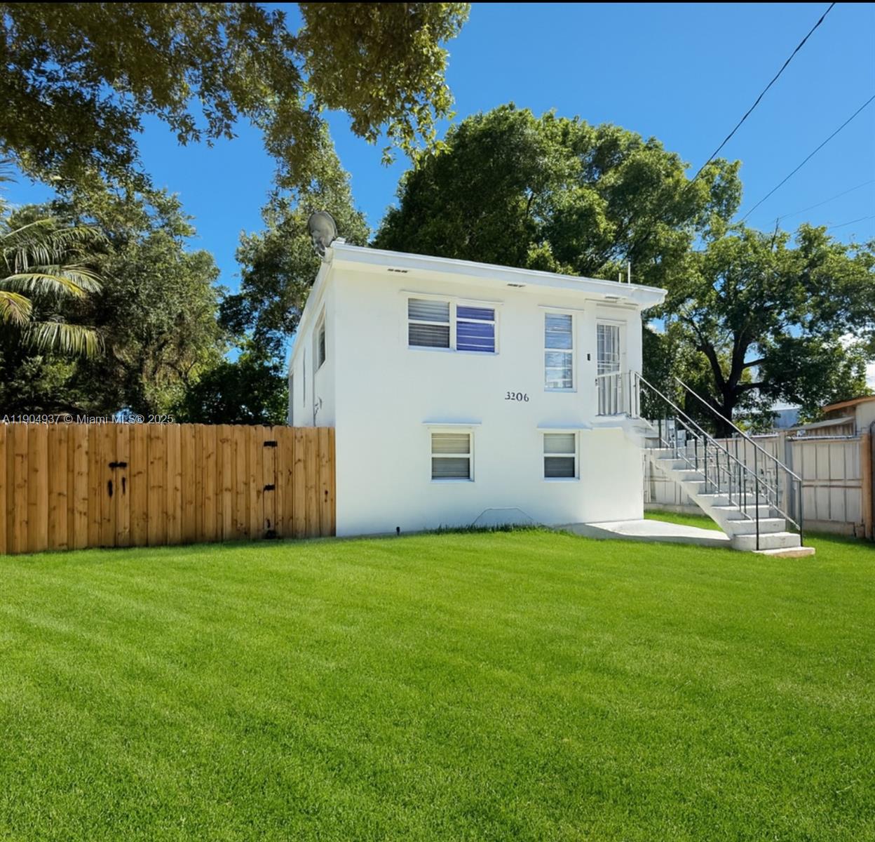 Ver detalles   /  1926 sq. ft. $ 2025-10-29 0 foto