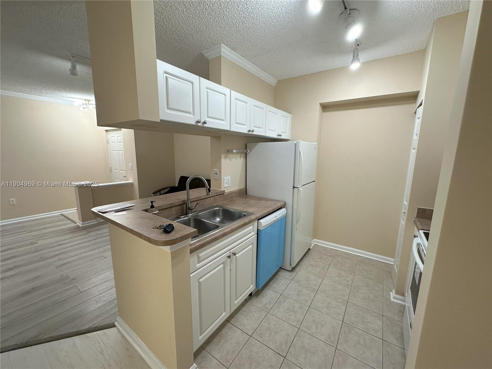 Photo of 17150 Bay Rd #2122, Sunny Isles Beach, Florida, 33160 -