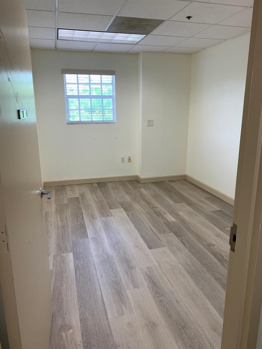 Ver detalles 7 / 0 sq. ft. $ 2026-06-15 0 foto