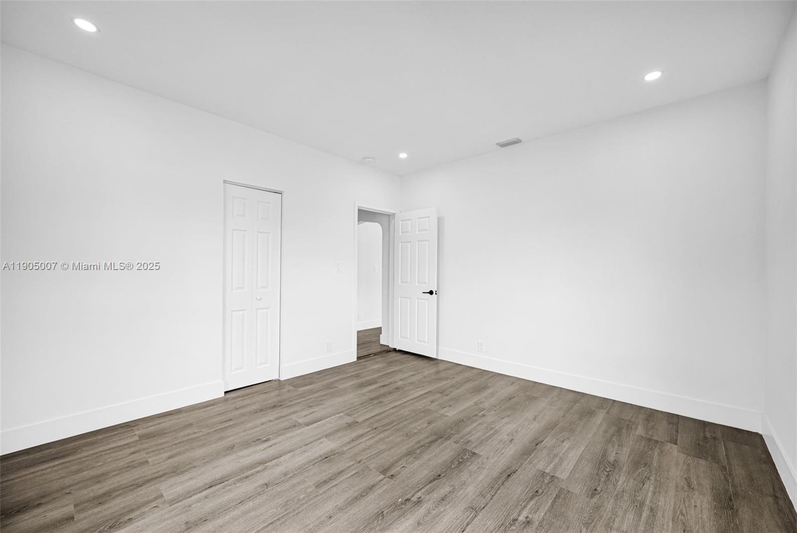   /  1719 sq. ft. $ 2025-10-29 0 Photo