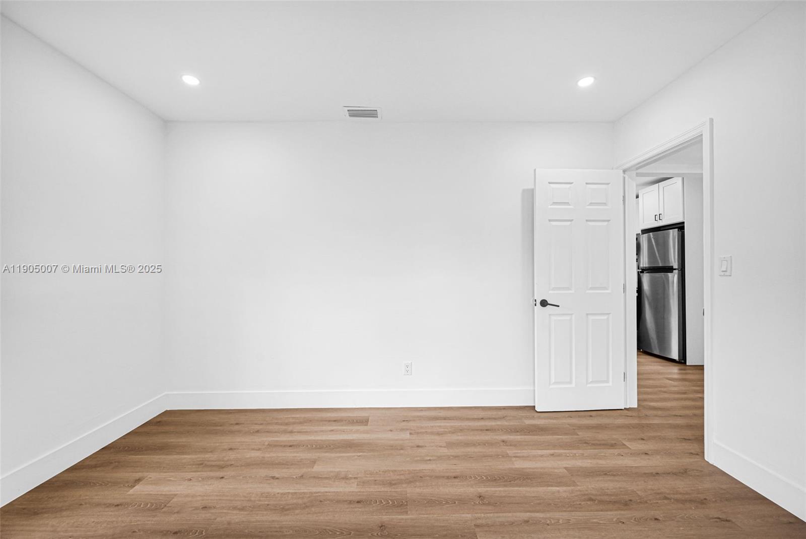   /  1719 sq. ft. $ 2025-10-29 0 Photo