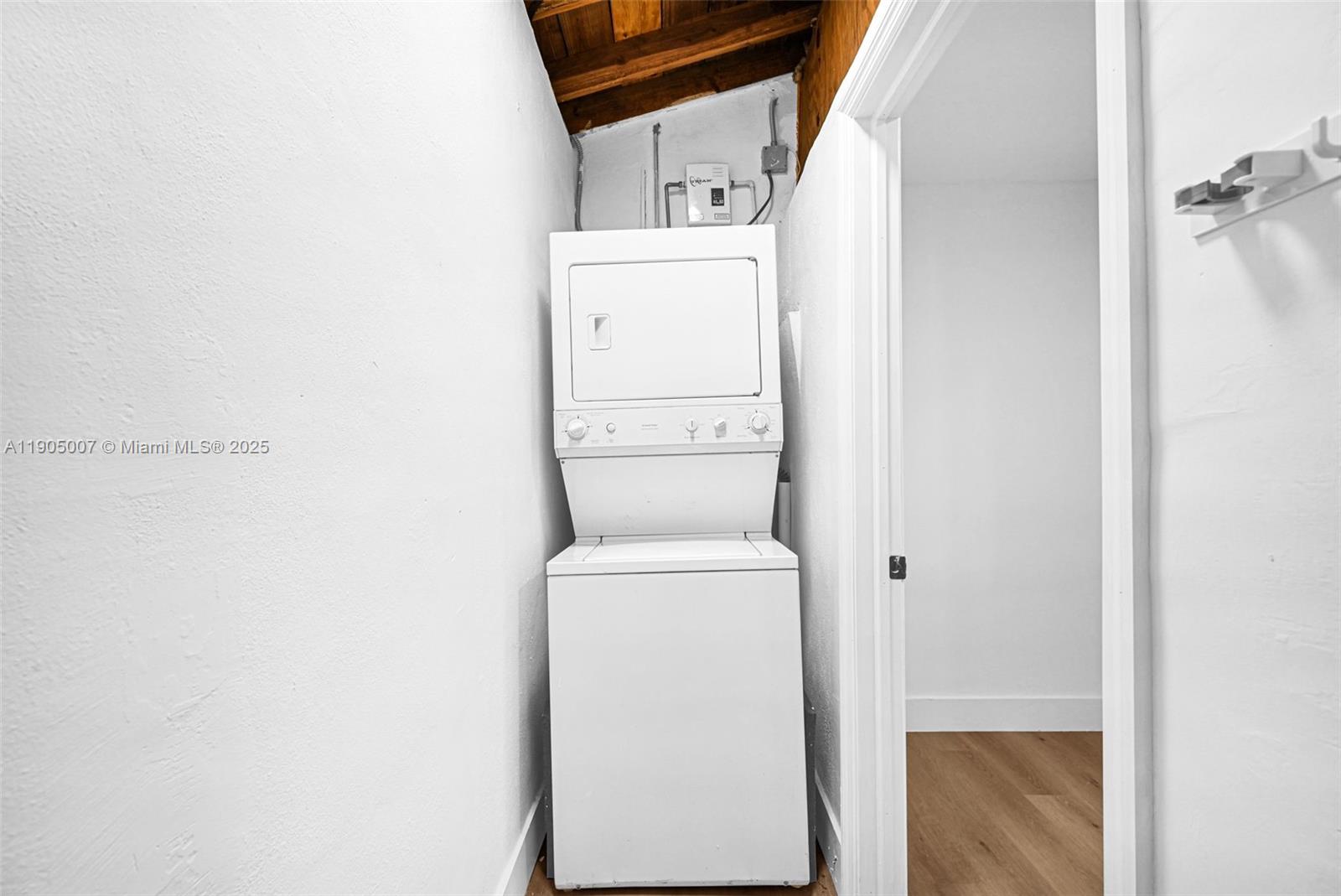   /  1719 sq. ft. $ 2025-10-29 0 Photo