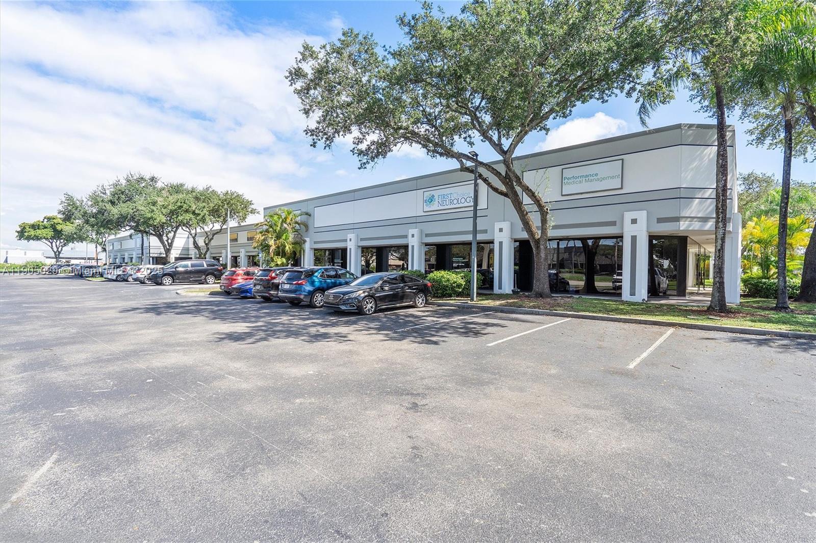 Ver detalles 4  /   sq. ft. $ 2025-10-29 0 foto