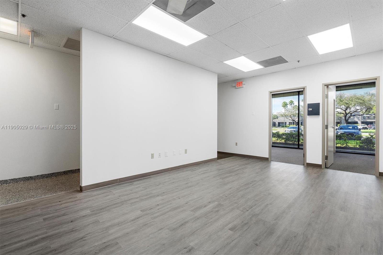 Ver detalles 4  /   sq. ft. $ 2025-10-29 0 foto