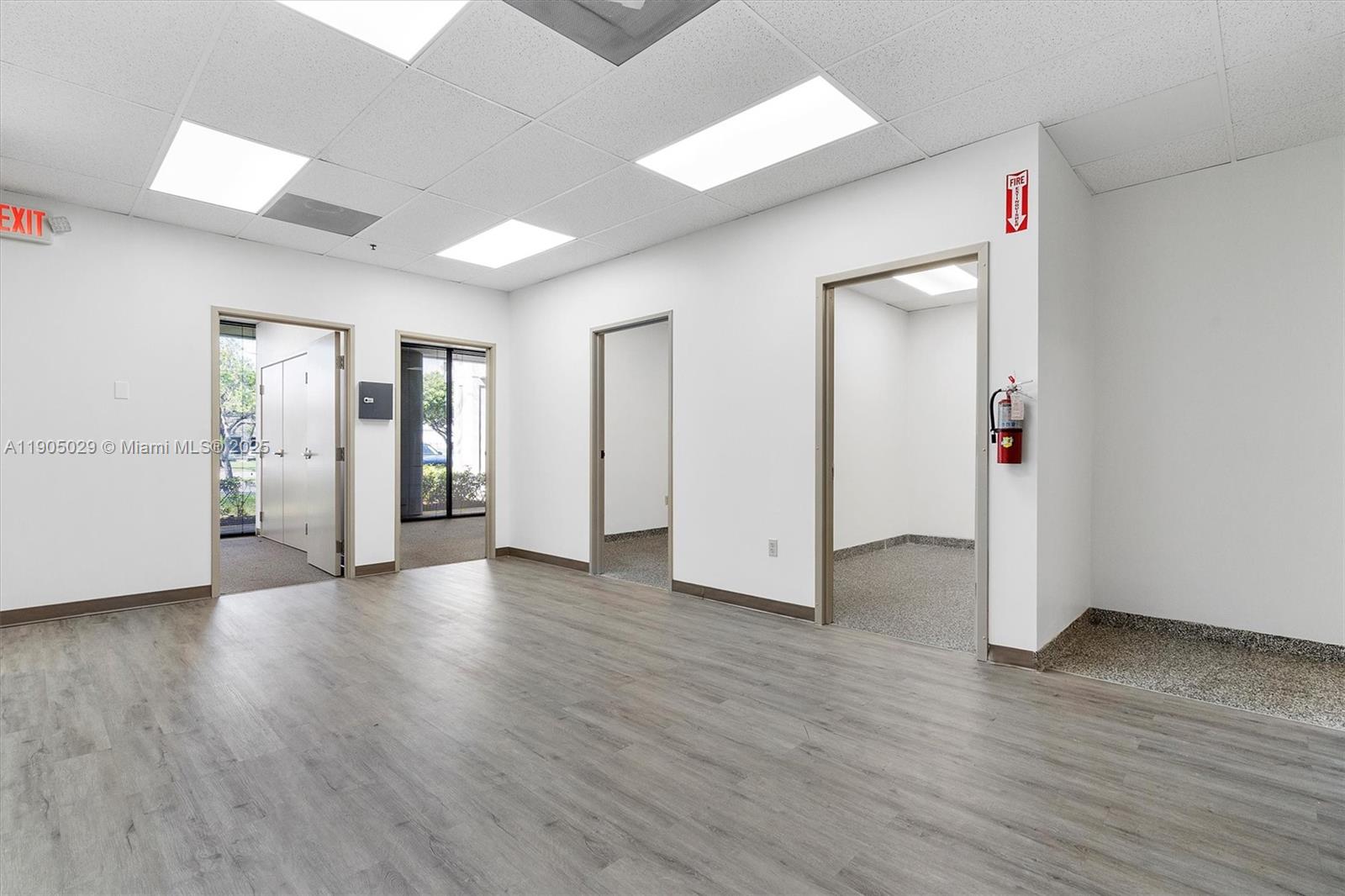 Ver detalles 4  /   sq. ft. $ 2025-10-29 0 foto