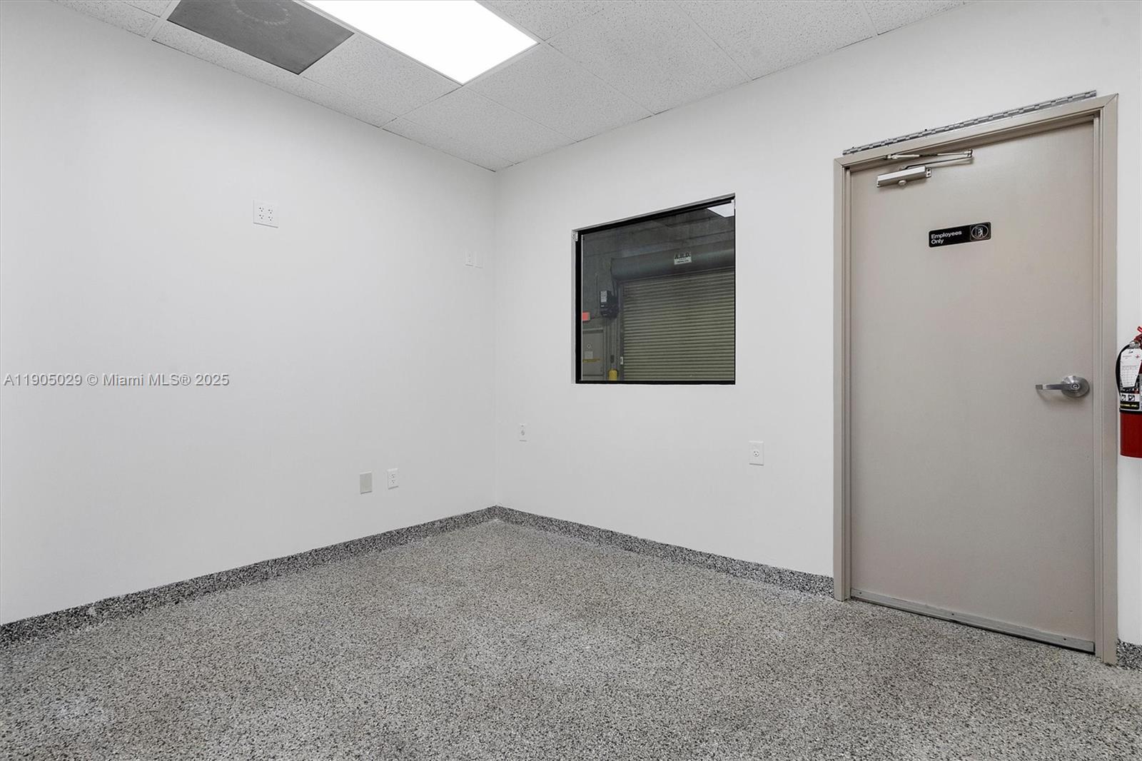 Ver detalles 4  /   sq. ft. $ 2025-10-29 0 foto