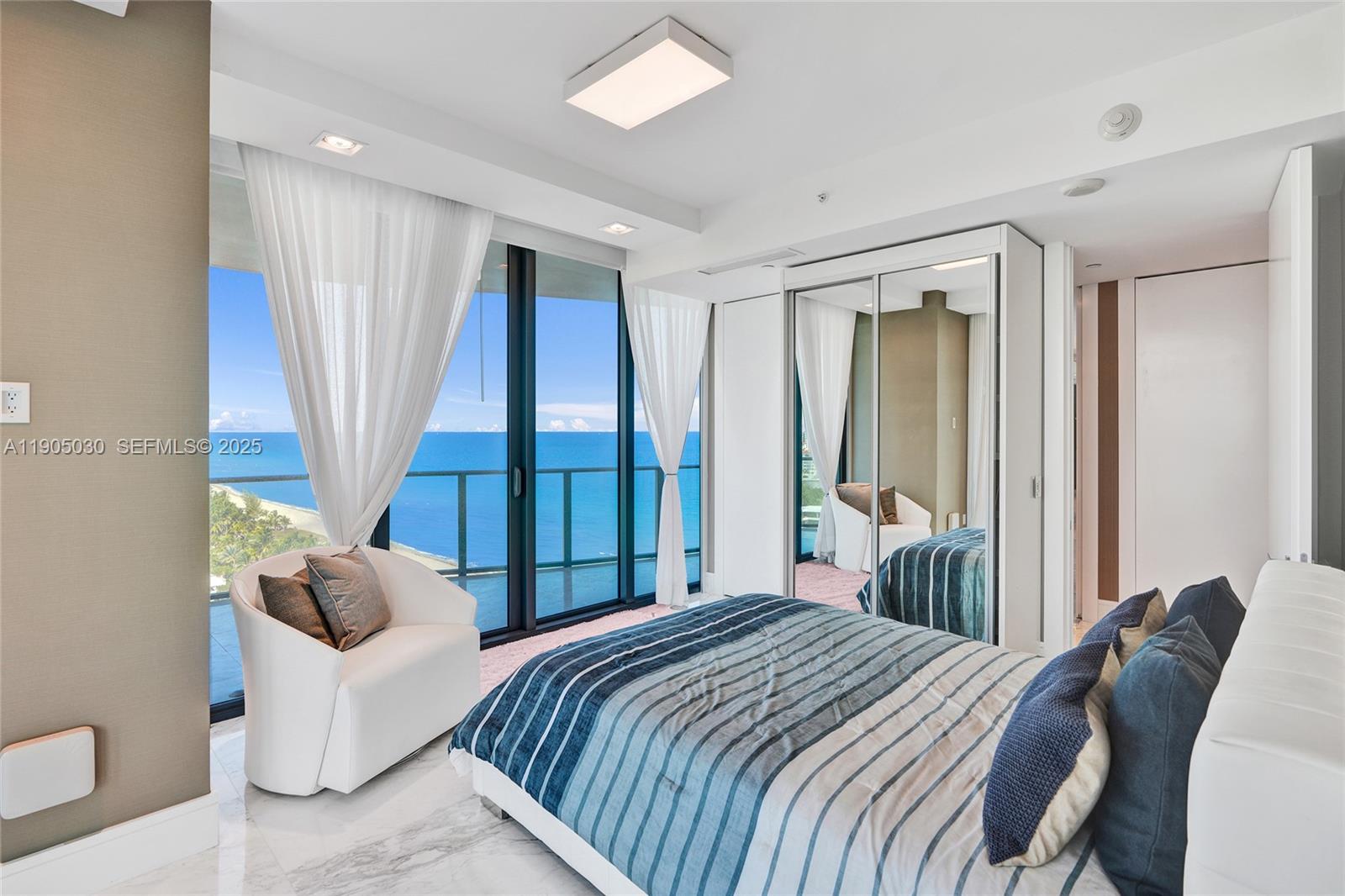 Подробнее 16 4 / 6 4992 кв.футов $ 2025-10-29 0 Фото