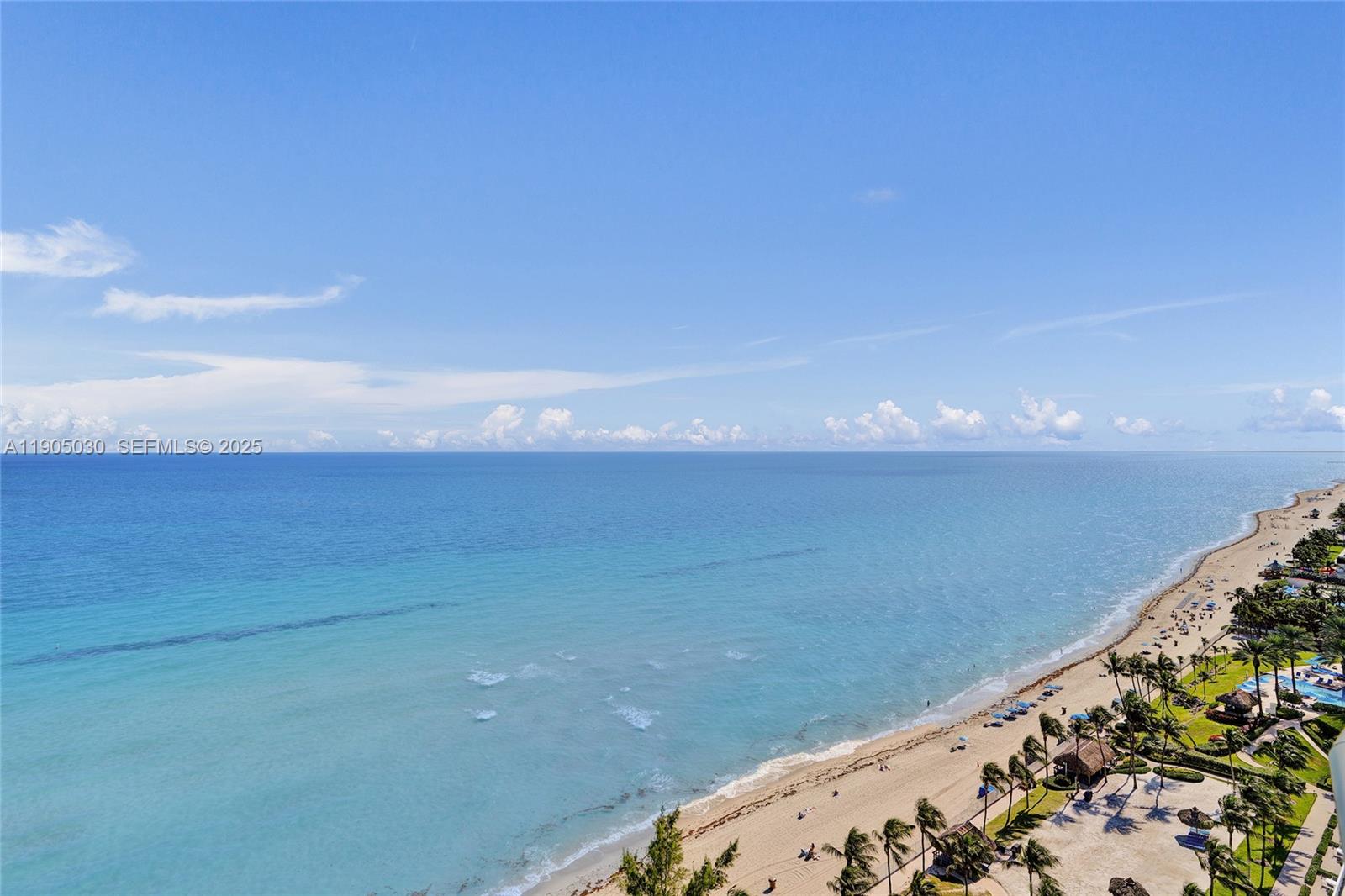 Подробнее 16 4 / 6 4992 кв.футов $ 2025-10-29 0 Фото