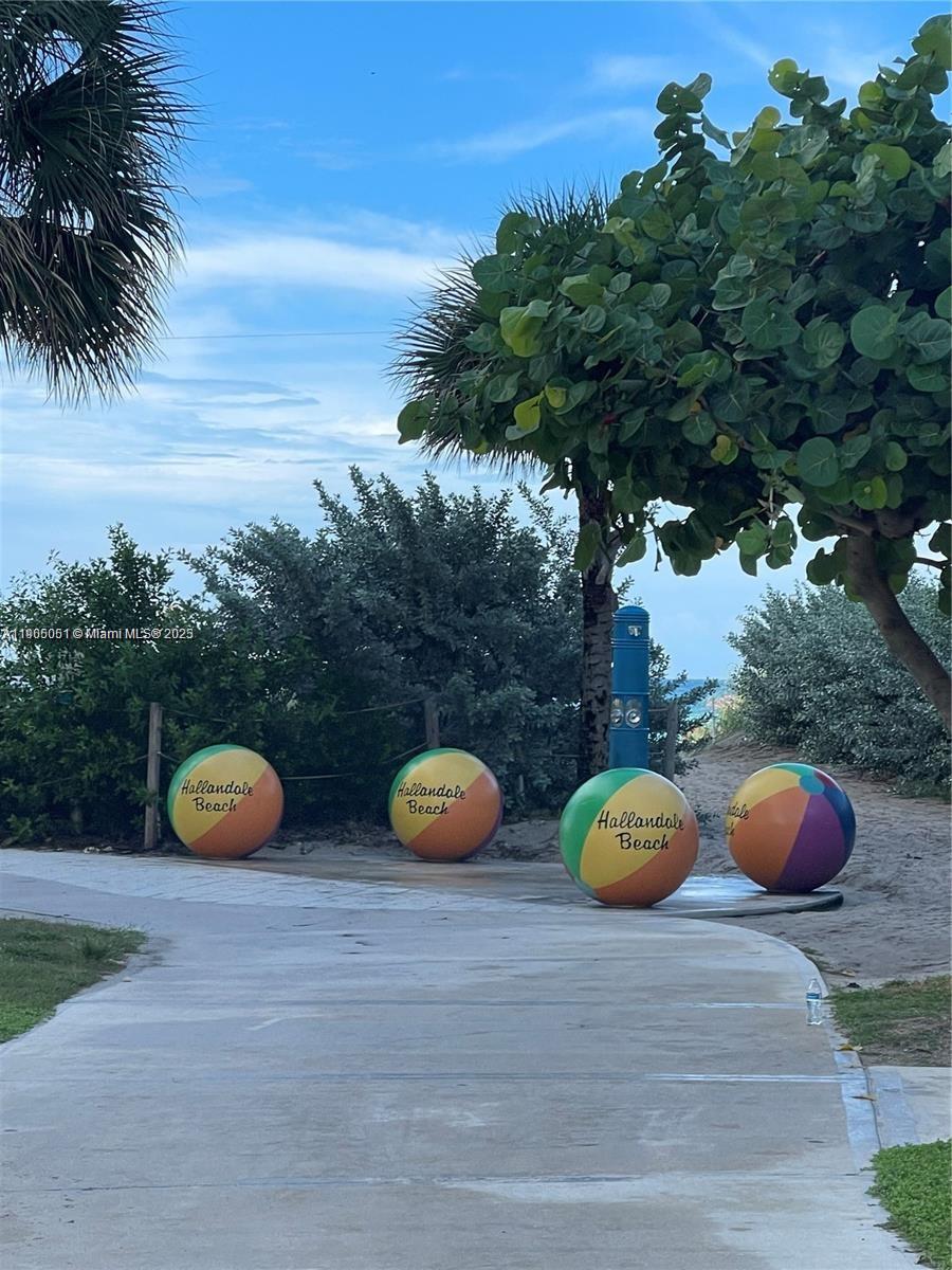 Photo of 1817 Ocean Dr  #922, Hallandale Beach, Florida, 33009 - 