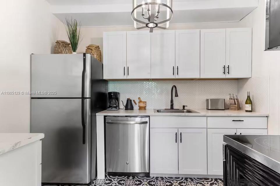 See details 402 2 / 1 884 sq. ft. $ 2025-10-29 0 Photo