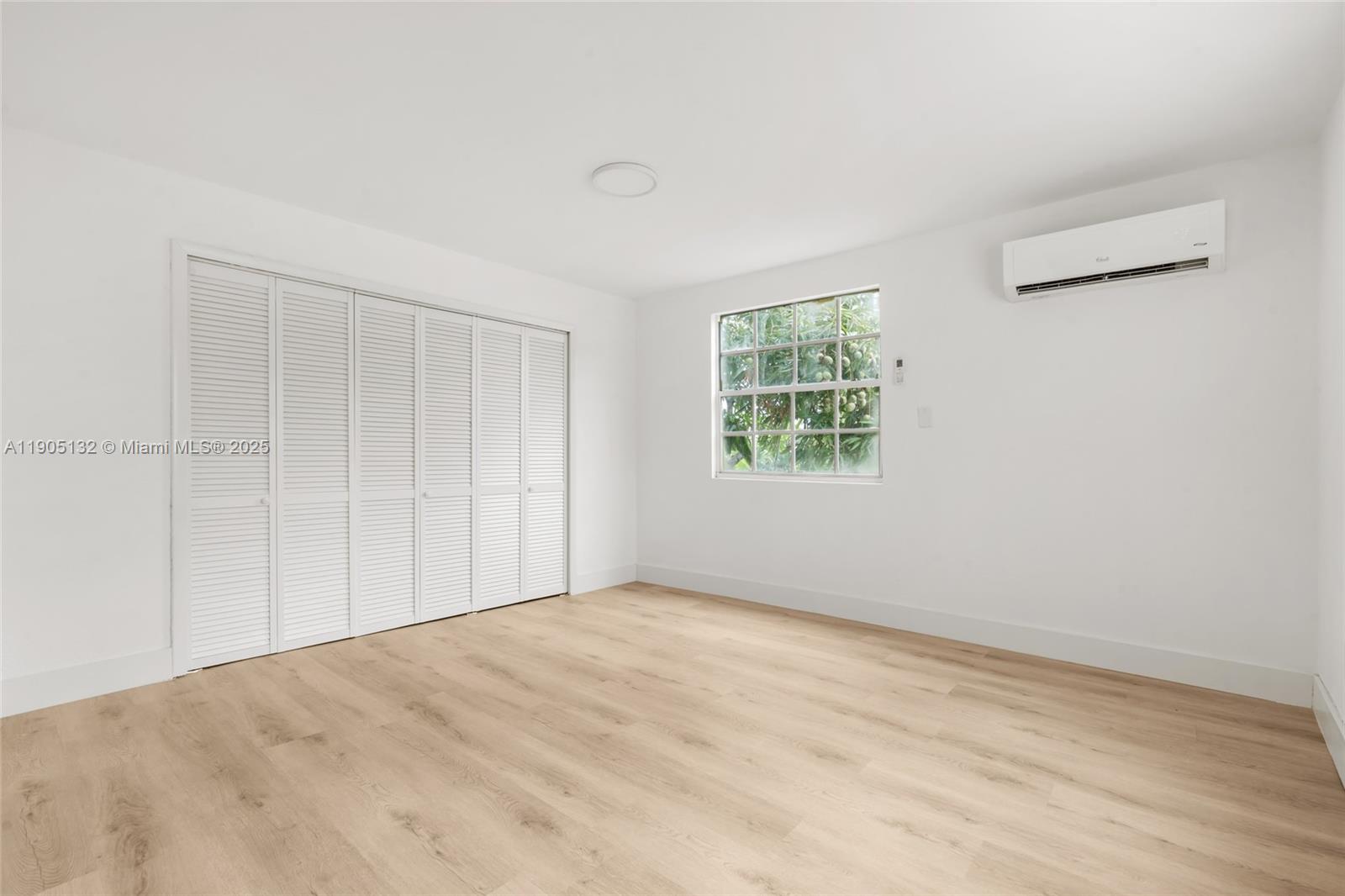 Ver detalles / 2306 sq. ft. $ 2025-10-29 0 foto