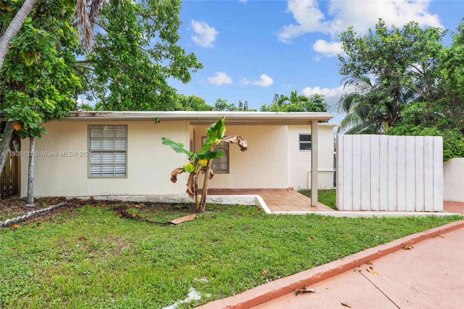 Ver detalles / 2306 sq. ft. $ 2025-10-29 0 foto