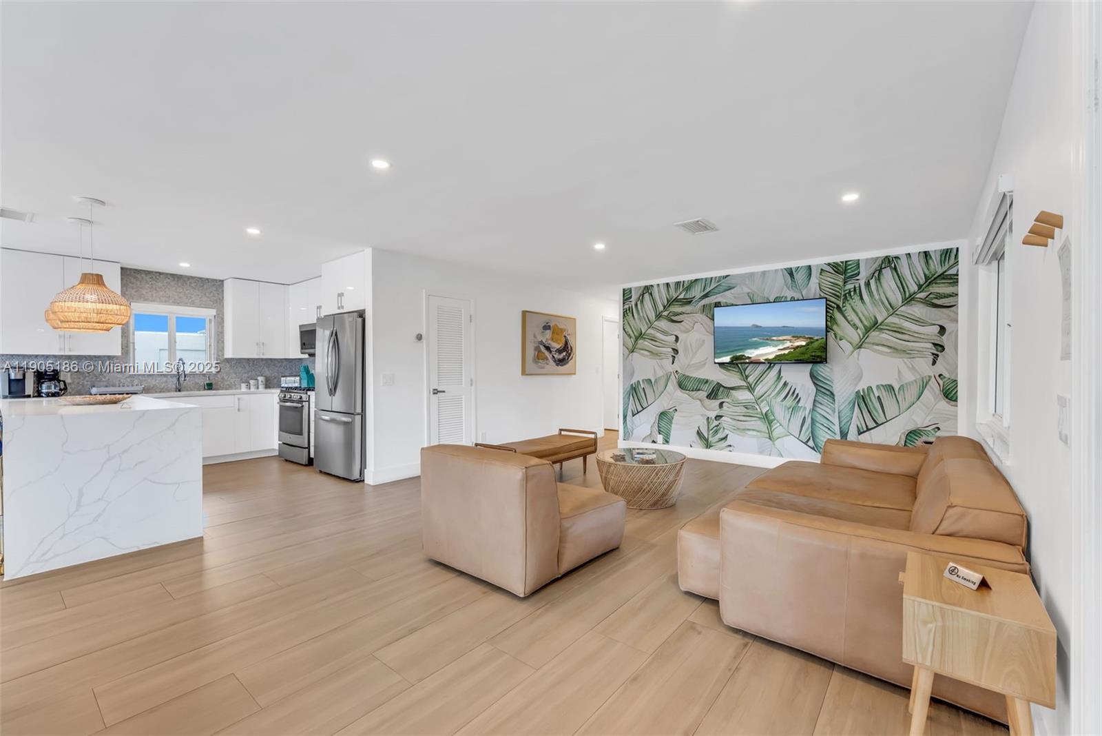   /  2266 sq. ft. $ 2025-10-30 0 Photo