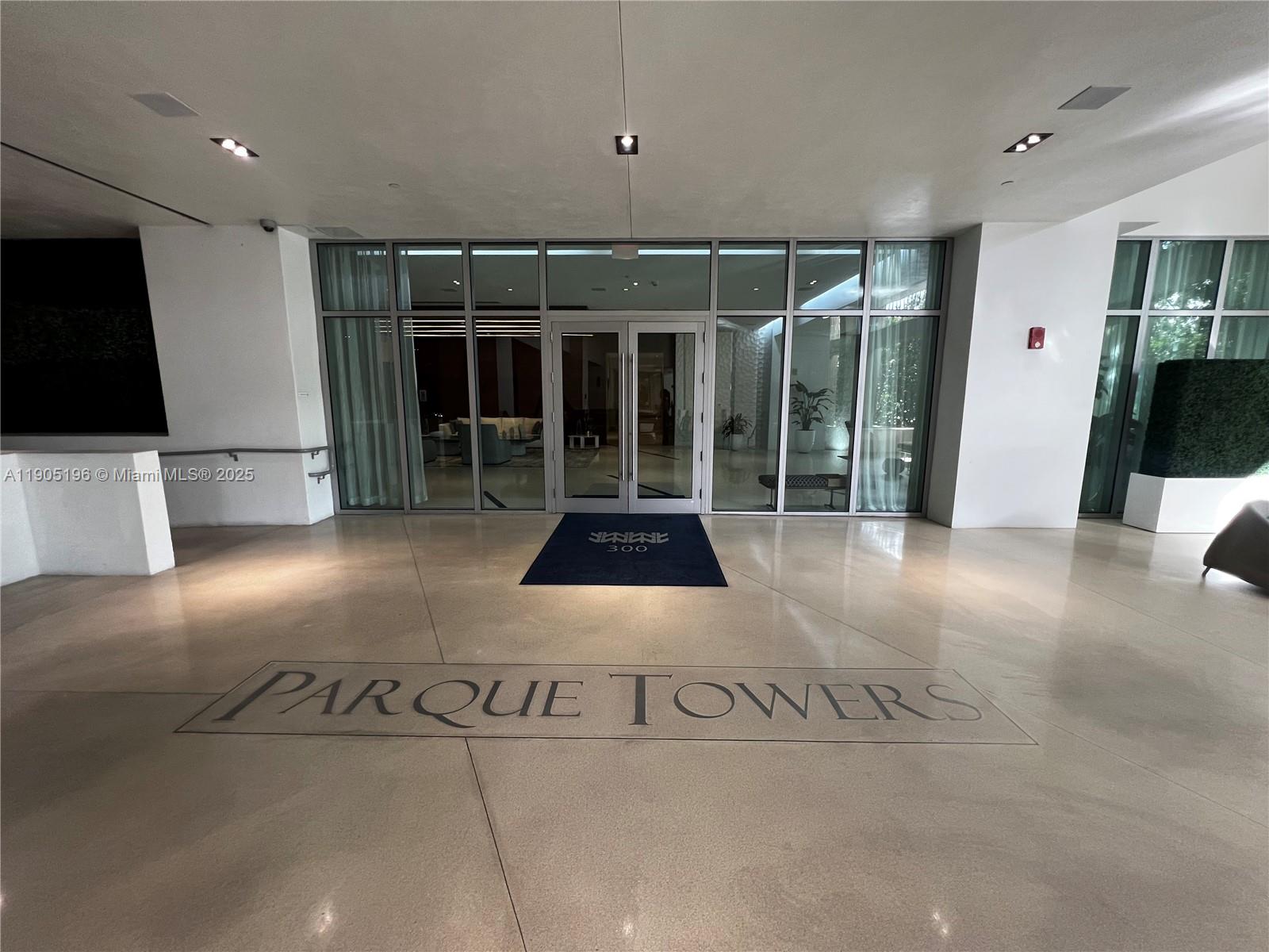 See details 4-901 3 / 4 1892 sq. ft. $ 2025-10-30 0 Photo