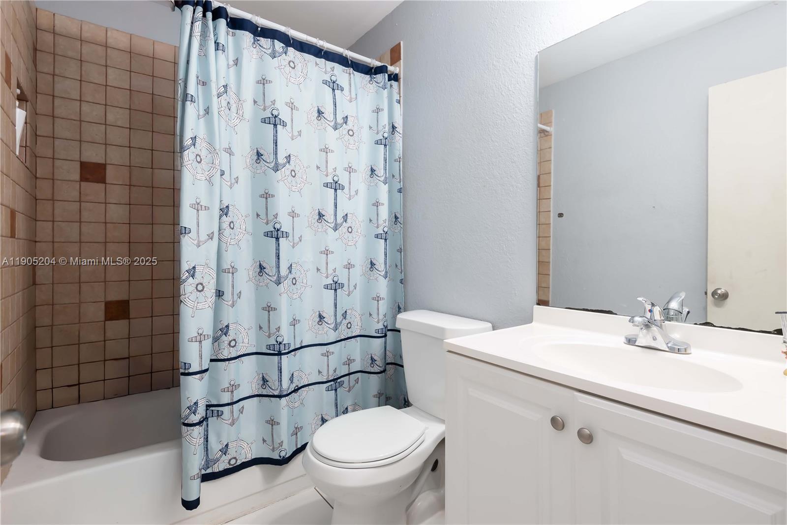 20561 3 / 2 1367 sq. ft. $ 2025-10-30 0 Photo