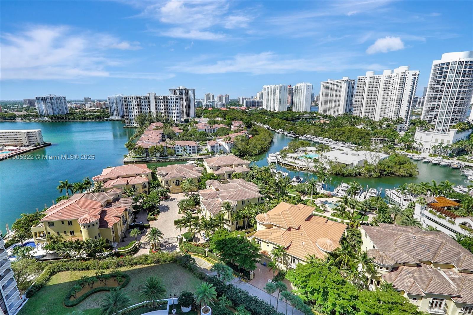 See details 2004 3 / 3 1950 sq. ft. $ 2025-10-30 0 Photo