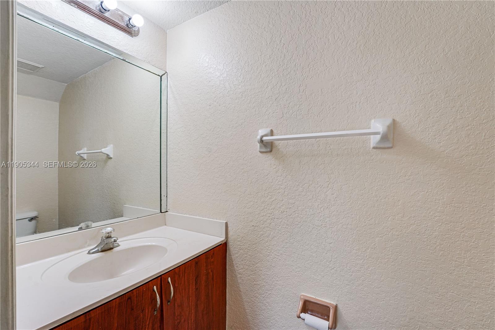 See details / 1527 sq. ft. $ 2026-05-18 0 Photo