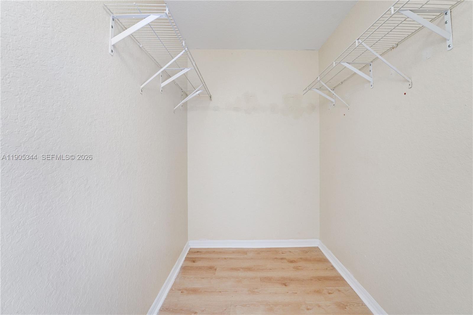 See details / 1527 sq. ft. $ 2026-05-18 0 Photo