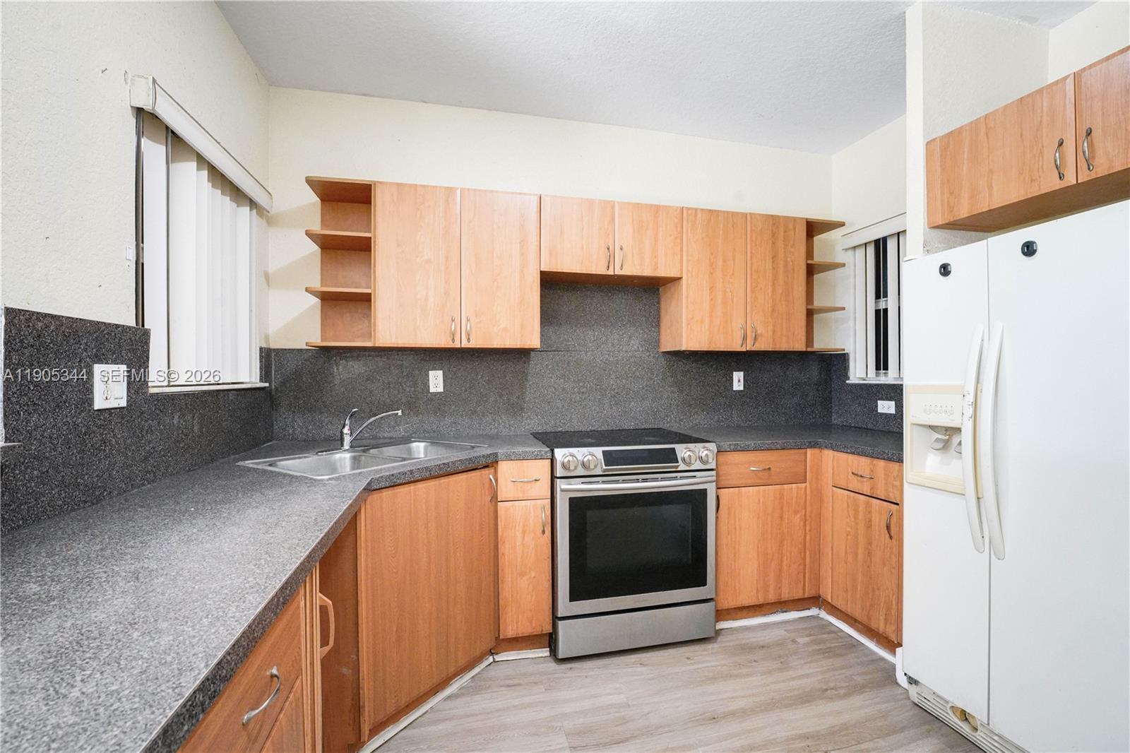 See details / 1527 sq. ft. $ 2026-05-18 0 Photo