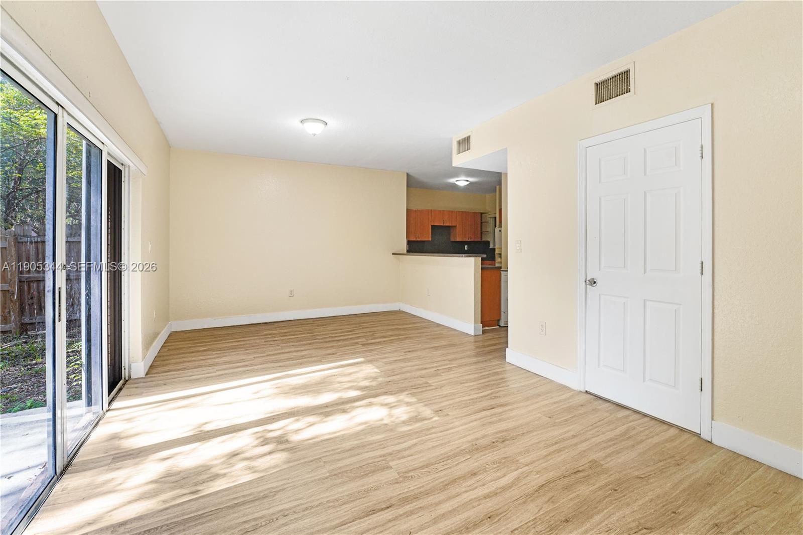 See details / 1527 sq. ft. $ 2026-05-18 0 Photo
