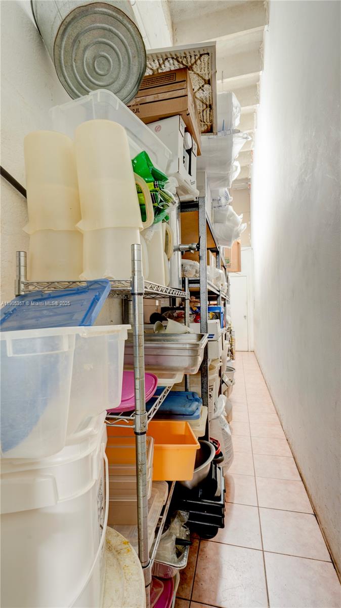 Ver detalles   /   sq. ft. $ 2025-10-30 0 foto