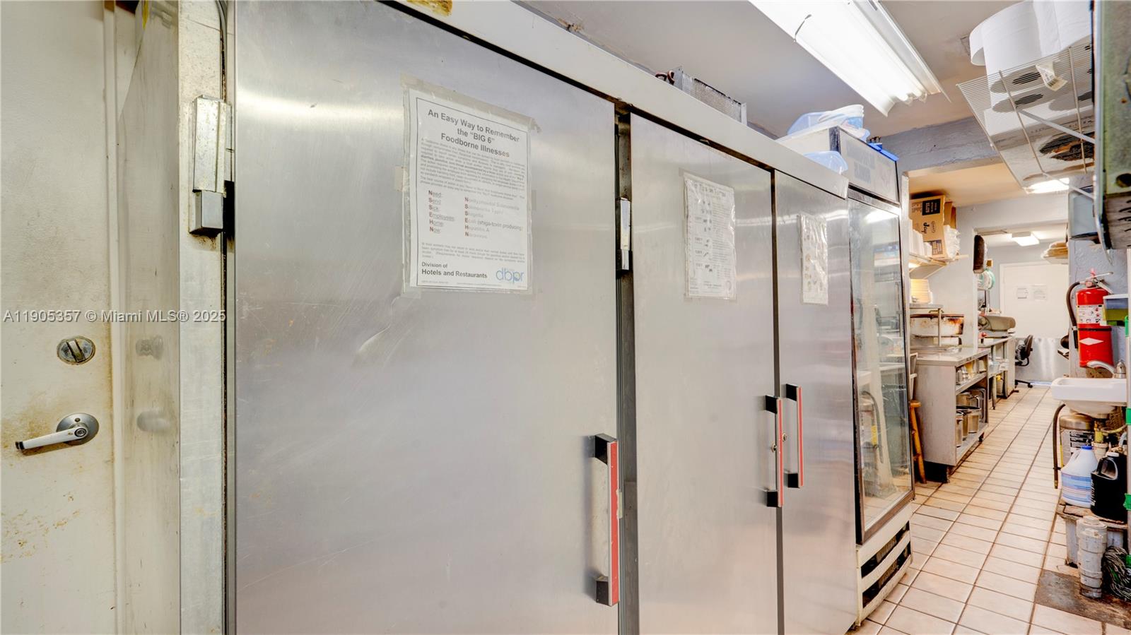 Ver detalles   /   sq. ft. $ 2025-10-30 0 foto