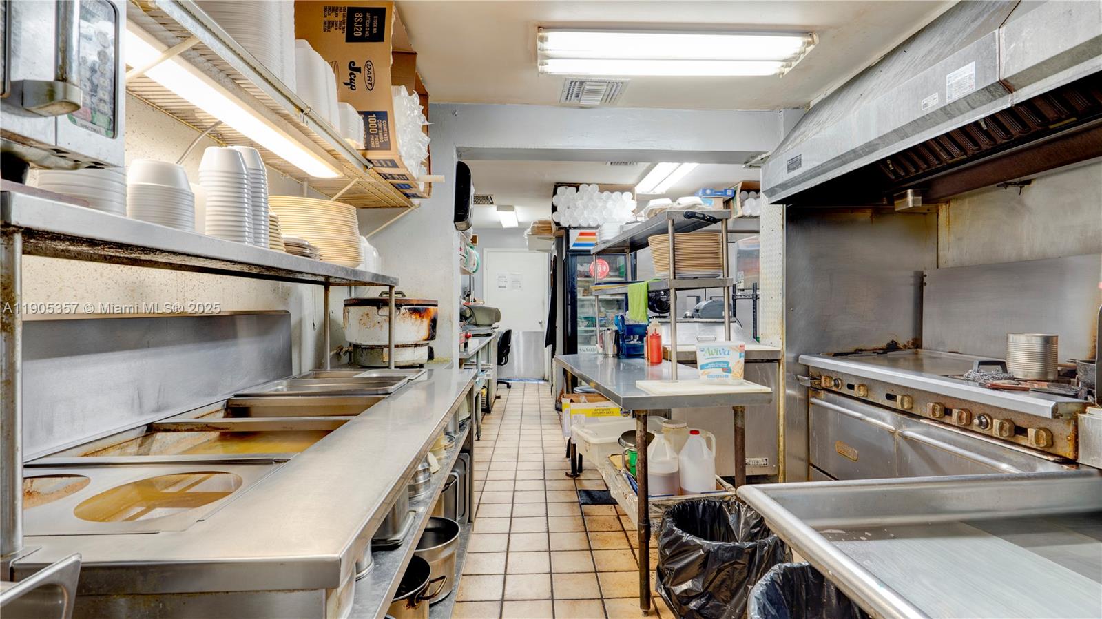 Ver detalles   /   sq. ft. $ 2025-10-30 0 foto