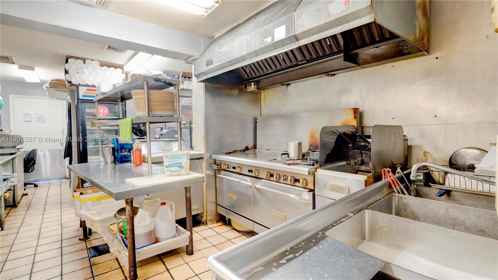 Ver detalles   /   sq. ft. $ 2025-10-30 0 foto