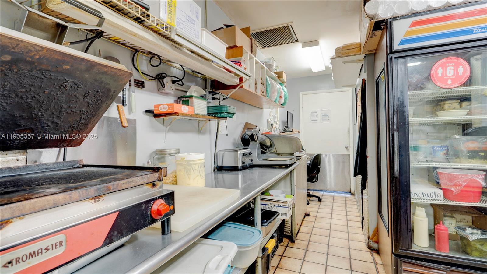 Ver detalles   /   sq. ft. $ 2025-10-30 0 foto