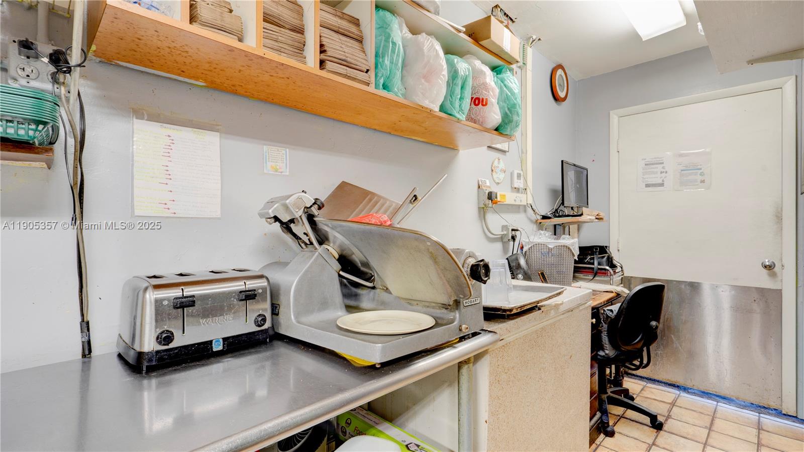 Ver detalles   /   sq. ft. $ 2025-10-30 0 foto