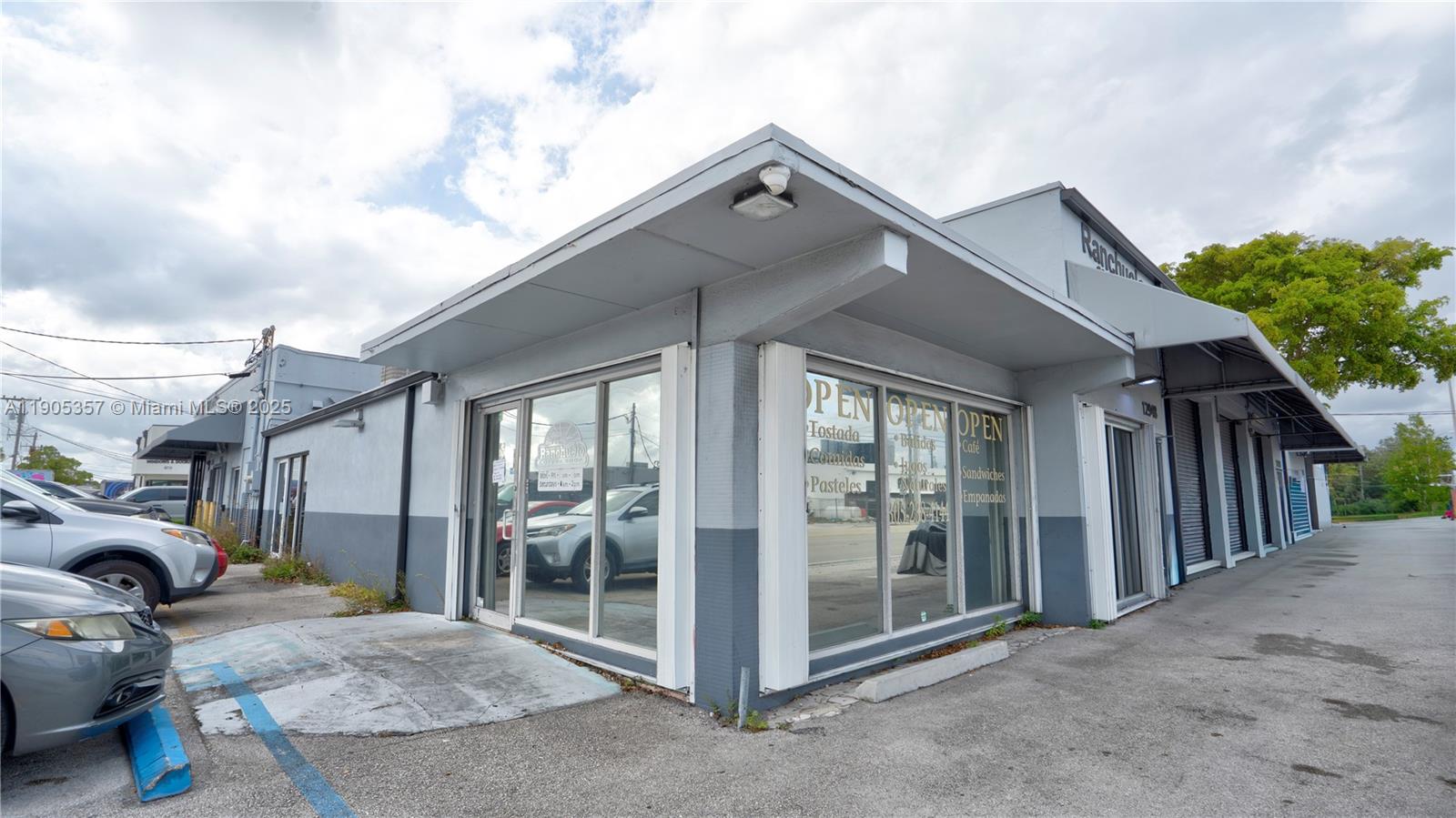 Ver detalles   /   sq. ft. $ 2025-10-30 0 foto