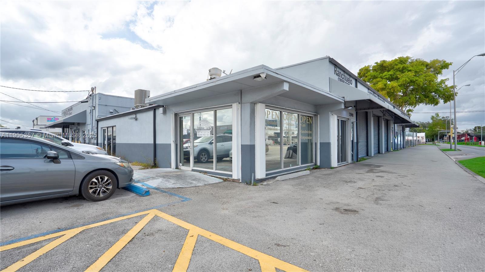 Ver detalles   /   sq. ft. $ 2025-10-30 0 foto