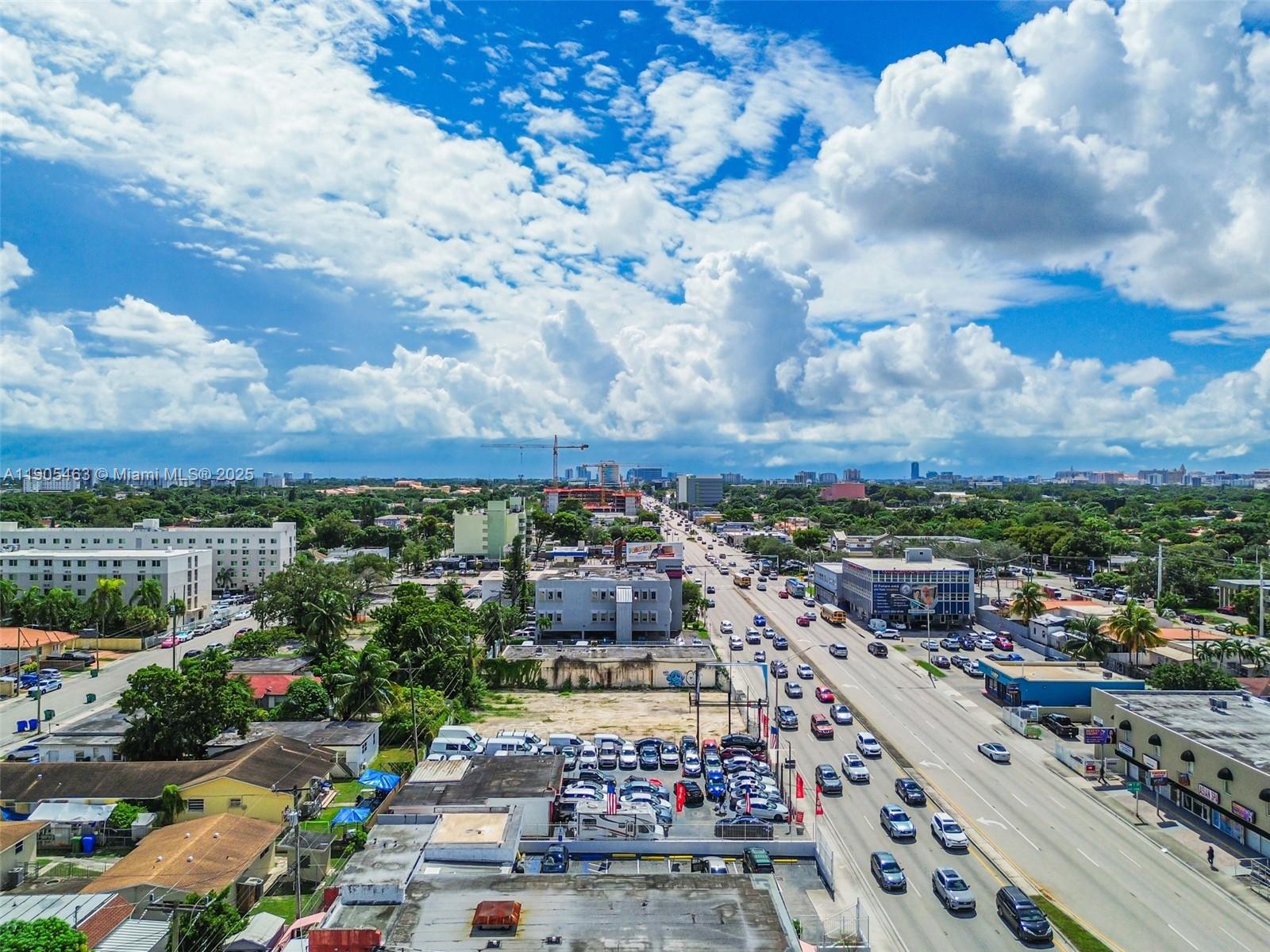 Подробнее / кв.футов $ 2025-10-30 0 Фото