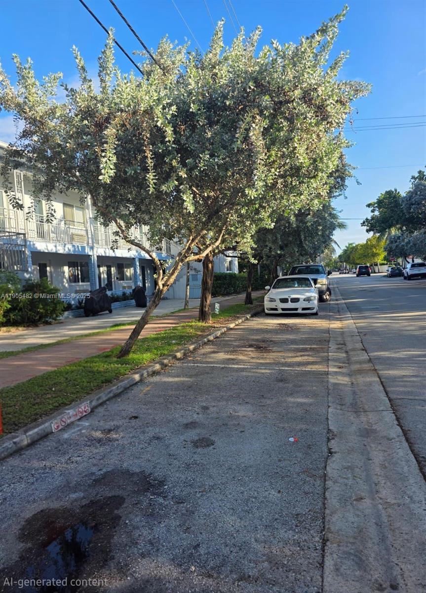 Подробнее / кв.футов $ 2025-10-30 0 Фото