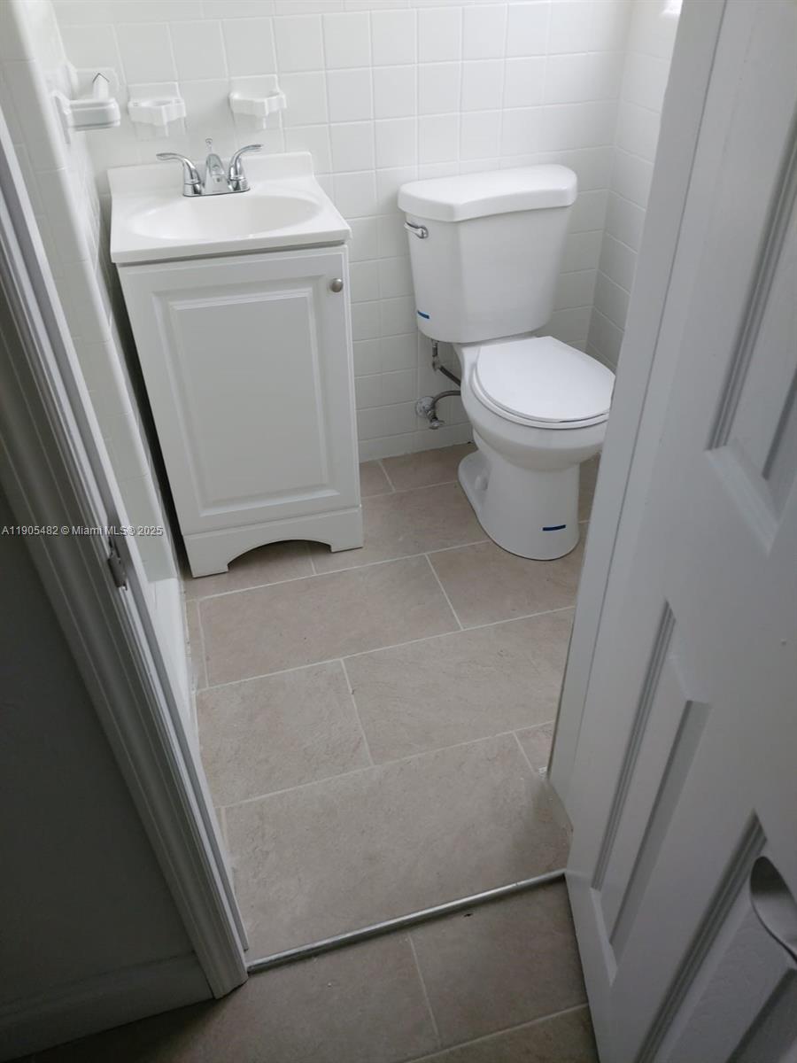 Подробнее / кв.футов $ 2025-10-30 0 Фото