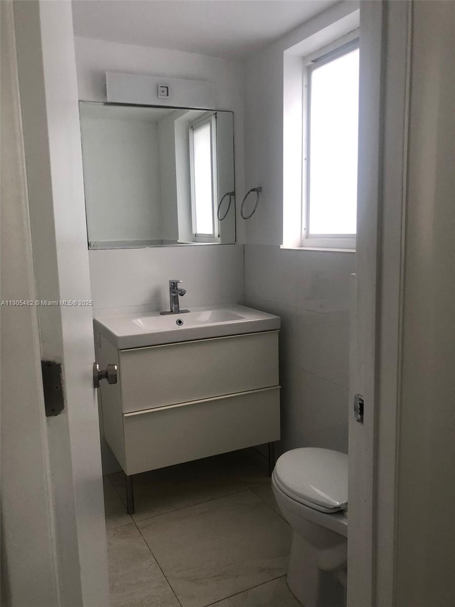 Подробнее / кв.футов $ 2025-10-30 0 Фото