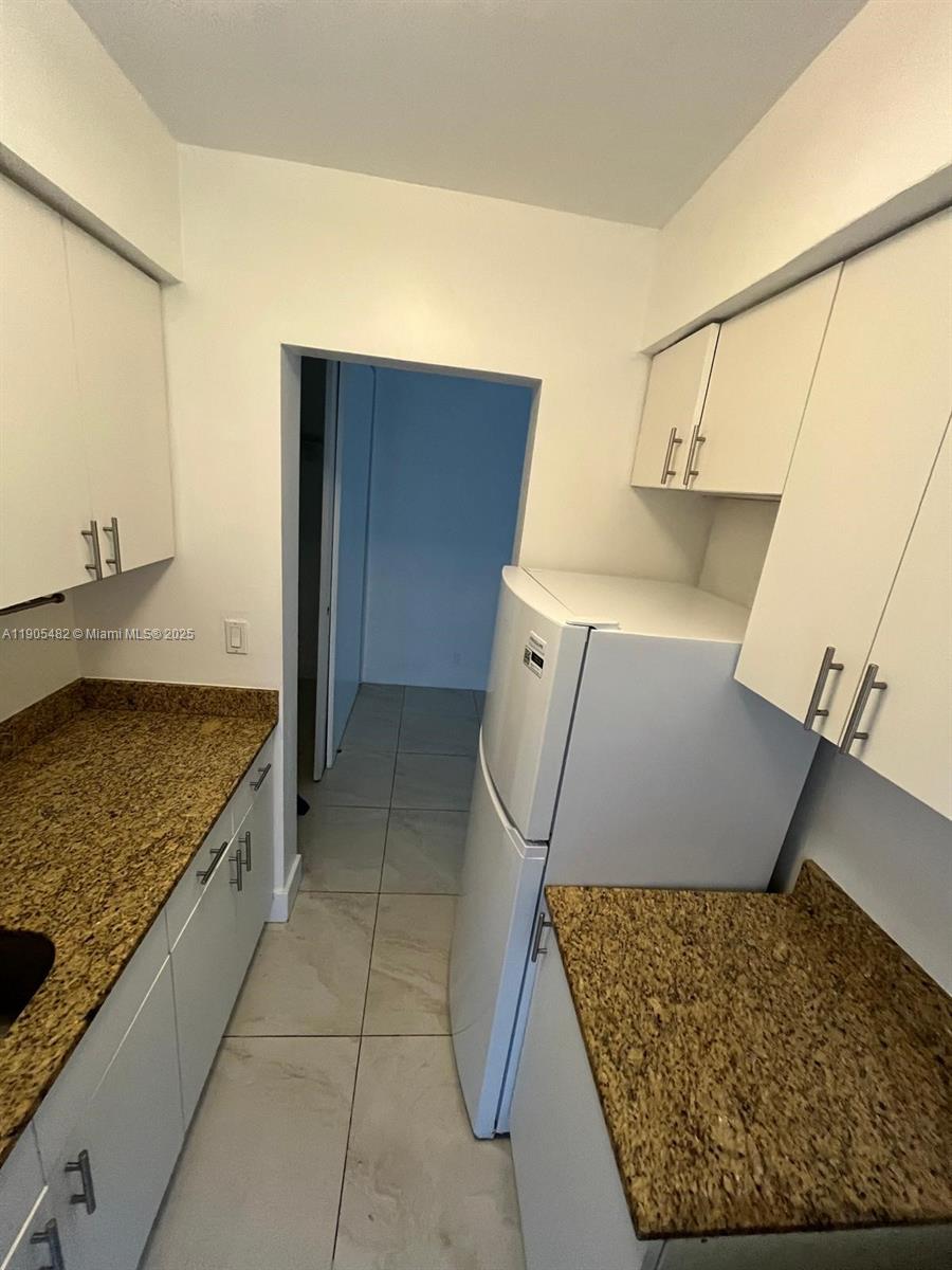 Подробнее / кв.футов $ 2025-10-30 0 Фото