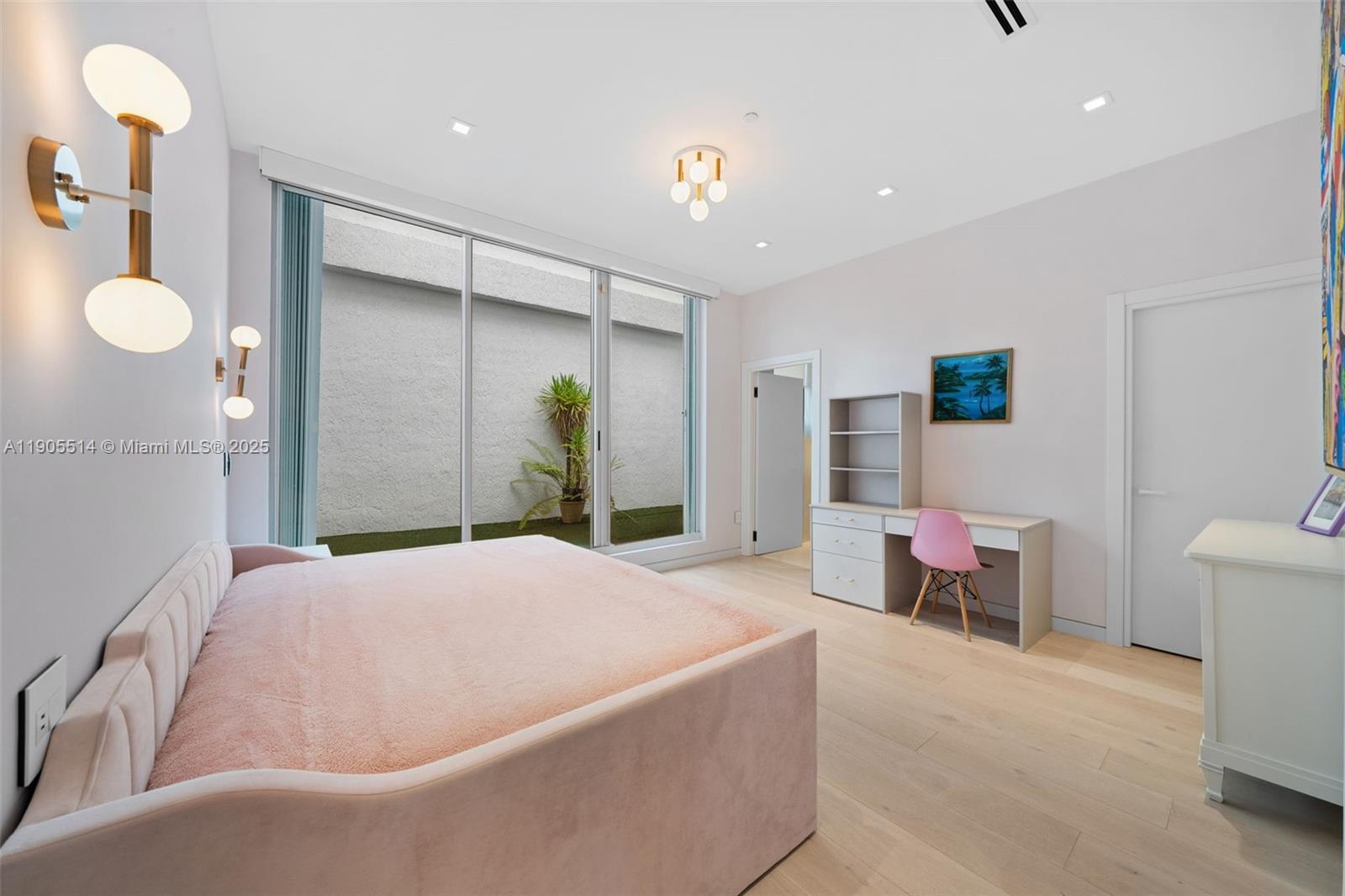 Photo of 16500 Collins Ave #TH-8, Sunny Isles Beach, Florida, 33160 -