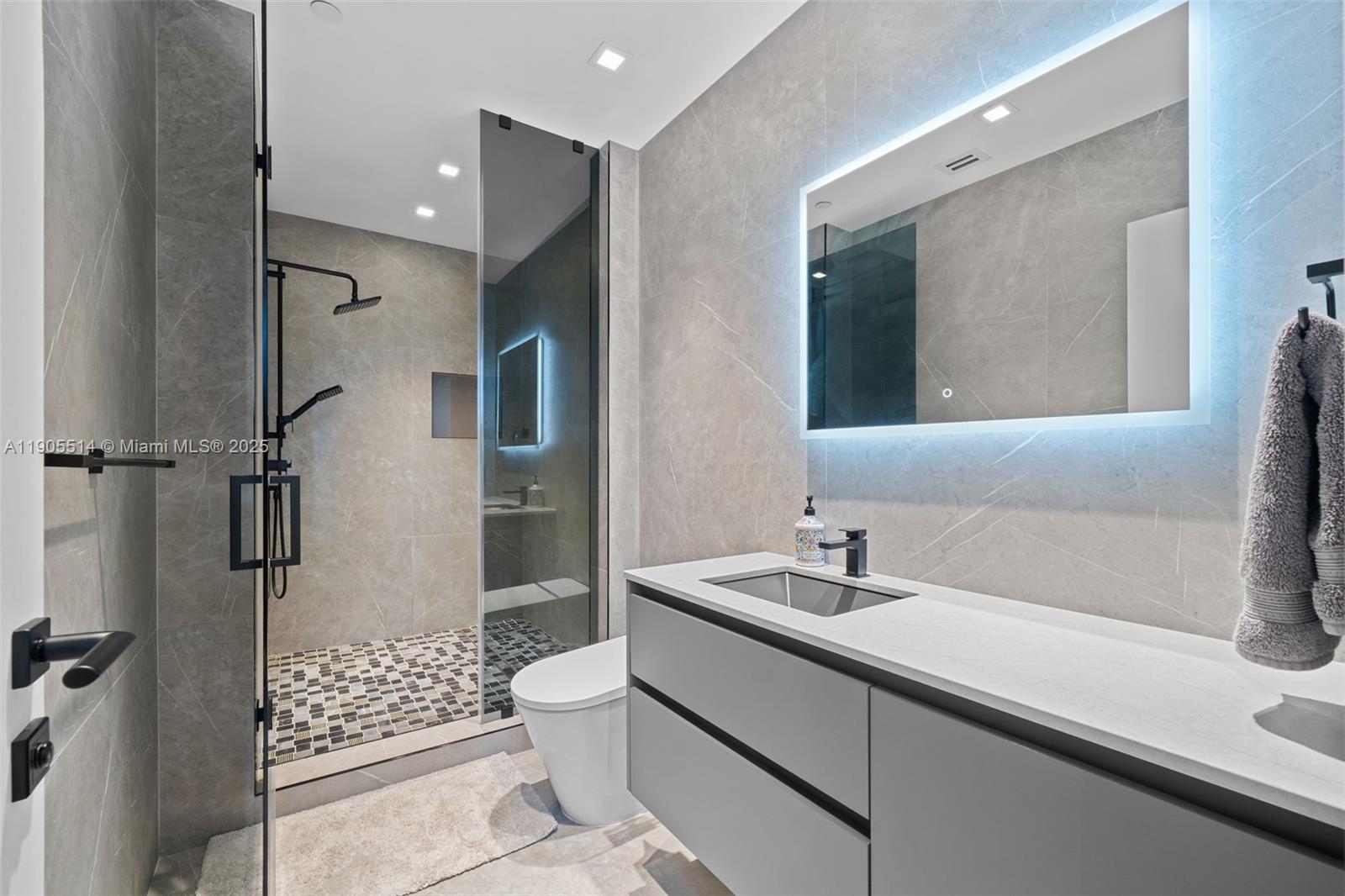 Photo of 16500 Collins Ave #TH-8, Sunny Isles Beach, Florida, 33160 -