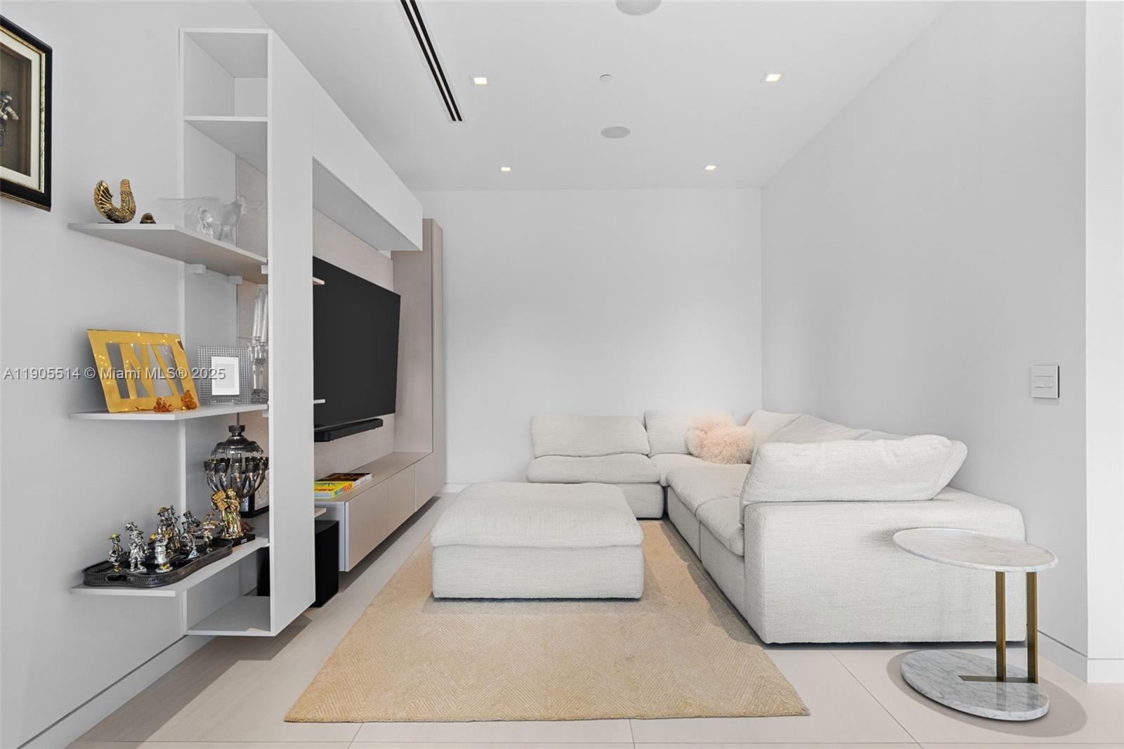 Photo of 16500 Collins Ave #TH-8, Sunny Isles Beach, Florida, 33160 -