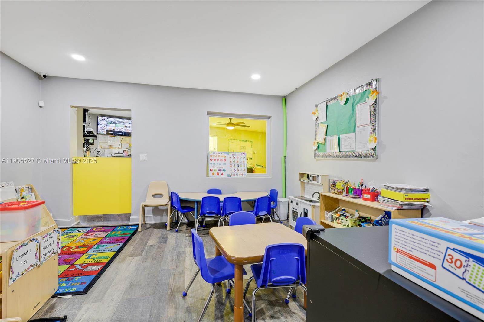   /   sq. ft. $ 2025-10-30 0 Photo