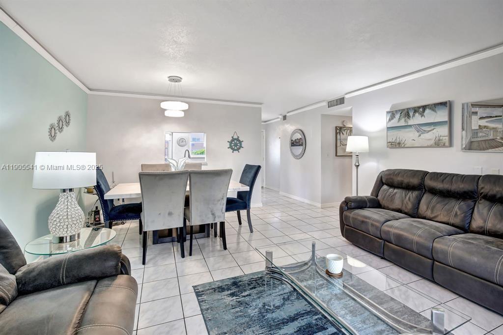 Photo of 219 14th Ave  #107, Hallandale Beach, Florida, 33009 - 